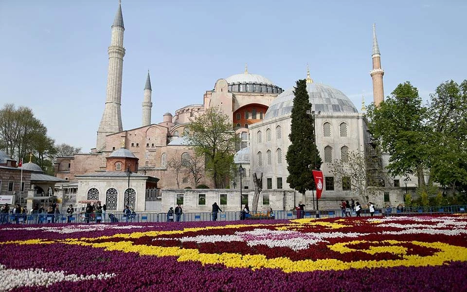 Προς νέα τρίμηνη παράταση το καθεστώς εκτάκτου ανάγκης στην Τουρκία